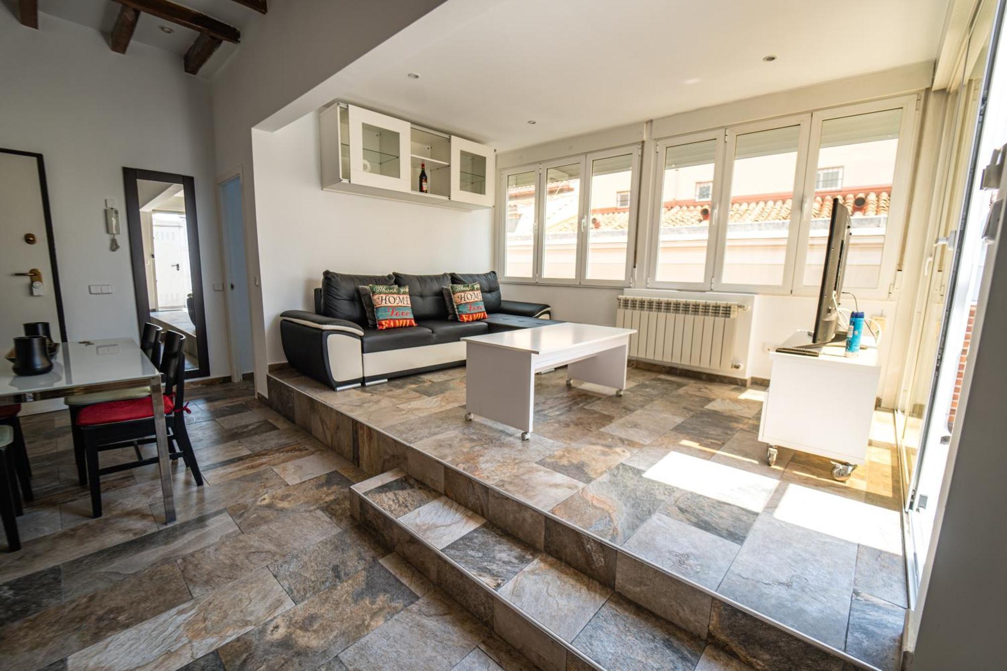 Centrico Atico En Madrid By Bebalmy Apartment Ngoại thất bức ảnh