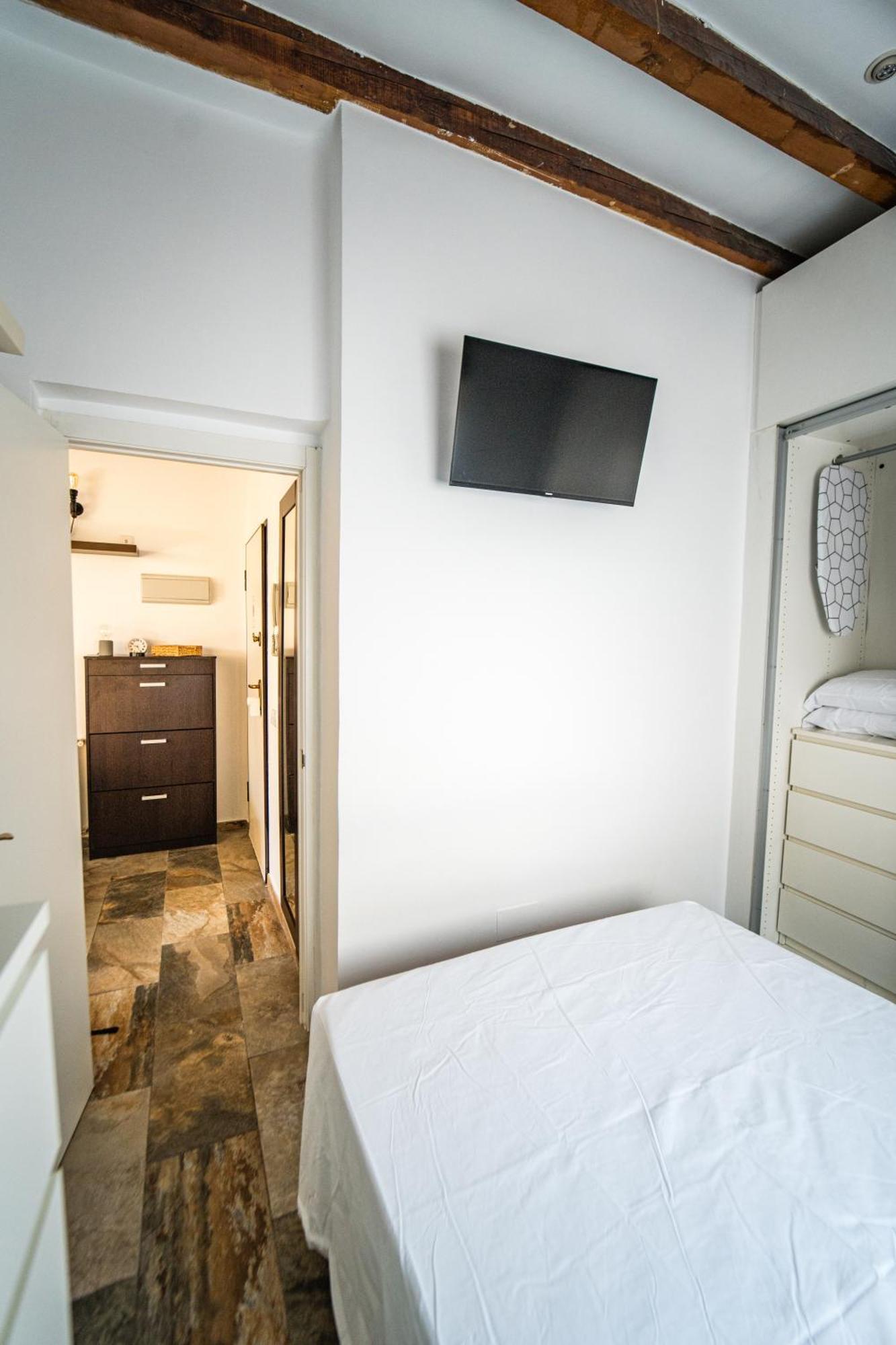 Centrico Atico En Madrid By Bebalmy Apartment Ngoại thất bức ảnh